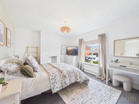 3 bedroom Semi-detached house for sale in Mill Road, Watton, IP25