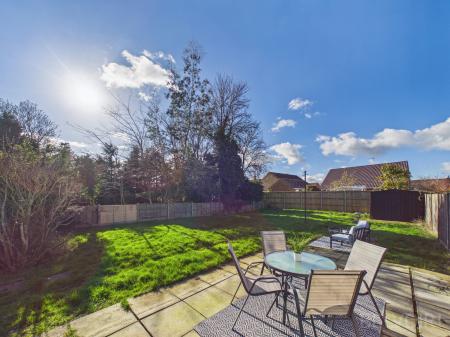 3 bedroom Semi-detached house for sale in Mill Road, Watton, IP25