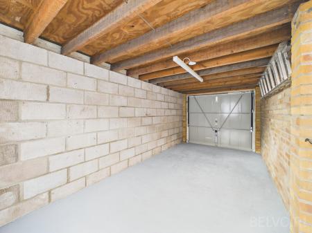 4 bedroom Detached bungalow for sale in Pockthorpe Lane, Thompson, IP24