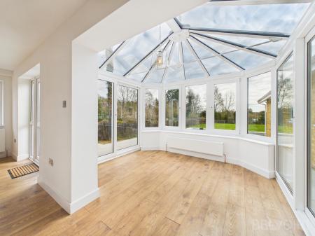 4 bedroom Detached bungalow for sale in Pockthorpe Lane, Thompson, IP24