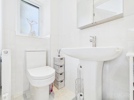 3 bedroom Bungalow for sale in Garner Close, Carbrooke, IP25