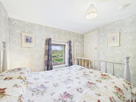 2 bedroom Semi-detached house to let in Cley Lane, Saham Toney, IP25