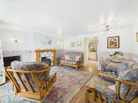 2 bedroom Semi-detached house to let in Cley Lane, Saham Toney, IP25