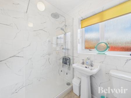 2 bedroom Bungalow for sale in Woodpecker Drive, Watton, IP25