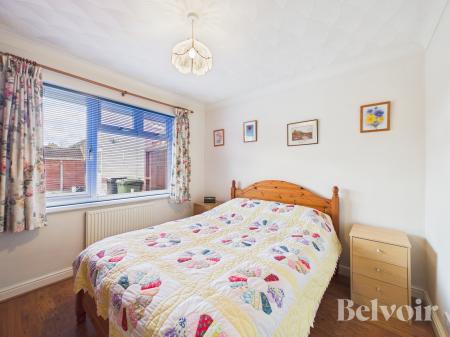 2 bedroom Bungalow for sale in Woodpecker Drive, Watton, IP25