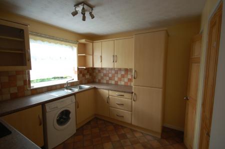 2 bedroom Bungalow to let in Henrys Court, Watton, IP25