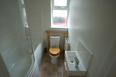 2 bedroom Bungalow to let in Henrys Court, Watton, IP25