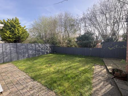 2 bedroom Bungalow to let in Henrys Court, Watton, IP25