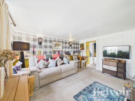 2 bedroom Detached house for sale in Dereham Road, Watton, IP25