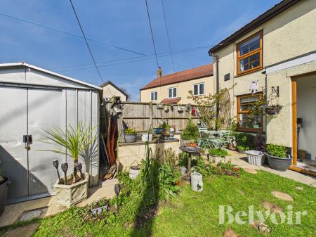 2 bedroom Detached house for sale in Dereham Road, Watton, IP25