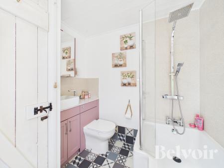 2 bedroom Detached house for sale in Dereham Road, Watton, IP25