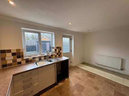 2 bedroom Terraced House to let in Stokes Avenue, Watton, IP25