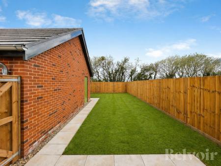 2 bedroom End of terrace house for sale in Harvest Road, Watton, IP25