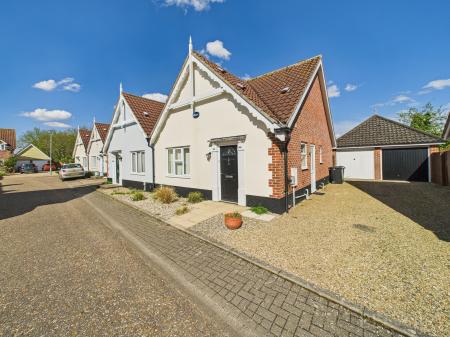 Muir Drive, Hingham, NR9
