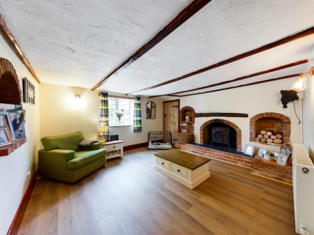 4 bedroom Detached house to let in Beck Cottage, Thetford, IP26