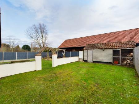 4 bedroom Detached house to let in Beck Cottage, Thetford, IP26