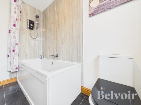 4 bedroom Bungalow to let in Town Green Road, Watton, IP25