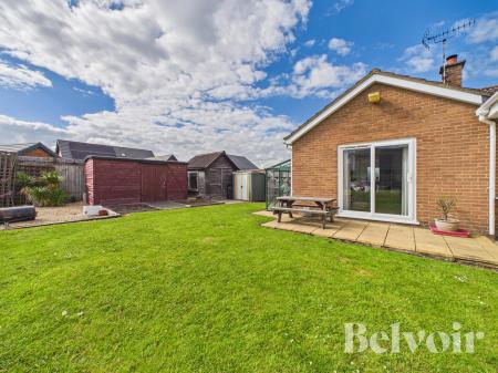 4 bedroom Bungalow to let in Town Green Road, Watton, IP25