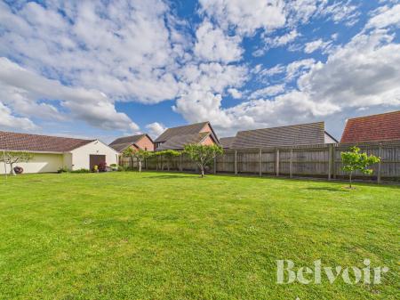 4 bedroom Bungalow to let in Town Green Road, Watton, IP25
