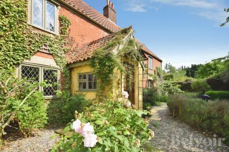 3 bedroom Detached house to let in Loch Lane, Watton, IP25