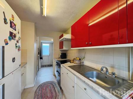 2 bedroom Terraced House to let in Akrotiri Square, Watton, IP25