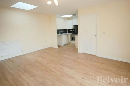2 bedroom Maisonette to let in Canberra Road, Watton, IP25