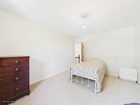 4 bedroom Detached house to let in Ploughboy Lane, Saham Toney, IP25