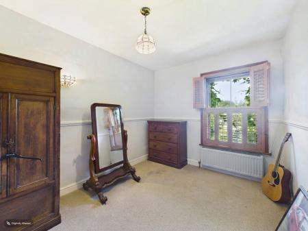 4 bedroom Detached house to let in Ploughboy Lane, Saham Toney, IP25
