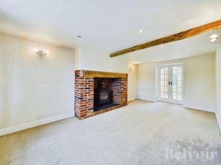 3 bedroom Semi-detached house to let in Chequers Lane, Saham Toney, IP25