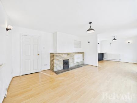 4 bedroom Detached house for sale in Vincent Place, Watton, IP25