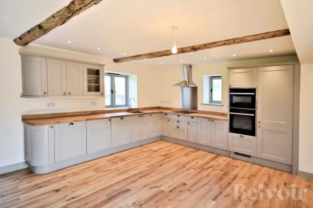 3 bedroom Bungalow to let in Hallfarm, Griston, IP25