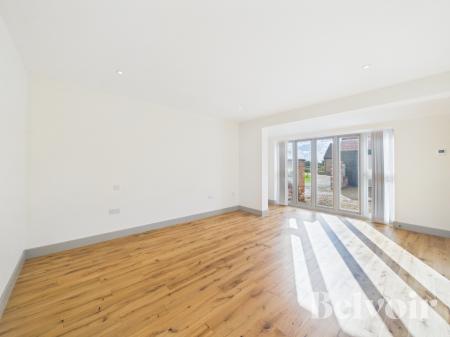 3 bedroom Bungalow to let in Hallfarm, Griston, IP25