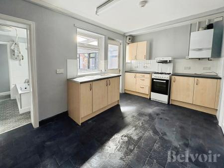3 bedroom Semi-detached house to let in Jubilee Avenue, Dereham, NR20