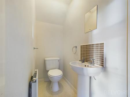 3 bedroom Semi-detached house for sale in Beverley Close, Carbrooke, IP25