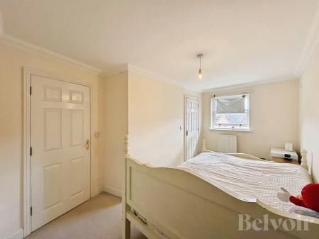 3 bedroom Terraced House for sale in Whitebeam Crescent, Watton, IP25