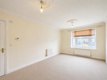 3 bedroom Terraced House for sale in Whitebeam Crescent, Watton, IP25