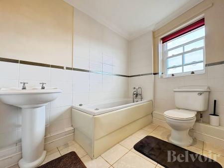 3 bedroom Terraced House for sale in Whitebeam Crescent, Watton, IP25