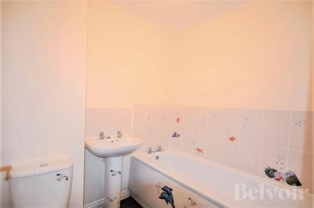 3 bedroom Semi-detached house to let in Spitfire Drive, Carbrooke, IP25