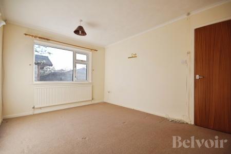 2 bedroom Bungalow to let in Clover Road, Attleborough, NR17
