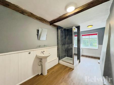4 bedroom Detached house to let in Woodrising Road, Norwich, NR9