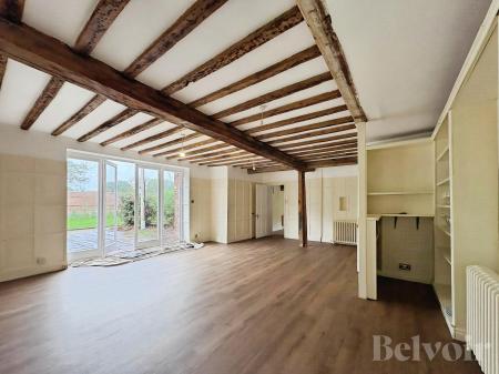 4 bedroom Detached house to let in Woodrising Road, Norwich, NR9