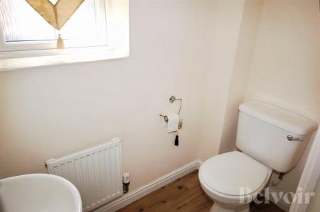 3 bedroom Link detached house to let in Washington Drive, Watton, IP25