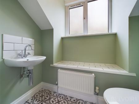 5 bedroom Detached house to let in Marlpit Road, Thompson, IP24