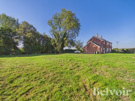4 bedroom Detached house to let in Thetford Road, Griston, IP25