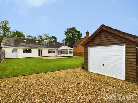 5 bedroom Chalet for sale in Marlpit Road, Thompson, IP24