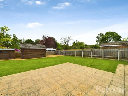 5 bedroom Chalet for sale in Marlpit Road, Thompson, IP24
