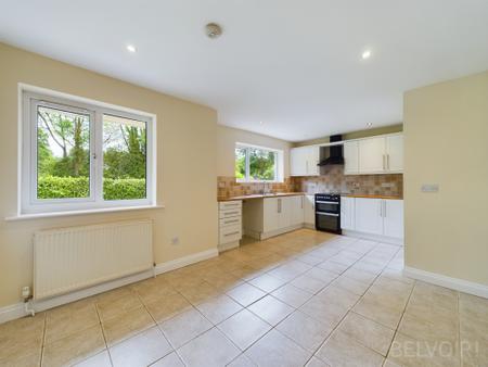 5 bedroom Chalet for sale in Marlpit Road, Thompson, IP24