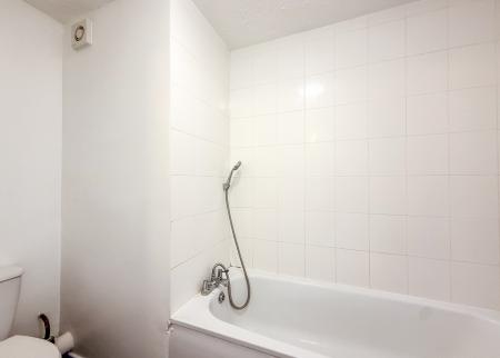 2 bedroom Flat to let in Crown Rise, Garston, Watford, WD25