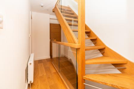 5 bedroom Semi-detached house for sale in Princess Avenue, Watford, WD18