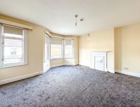 1 bedroom House share to let in Leavesden Road, Watford, WD24